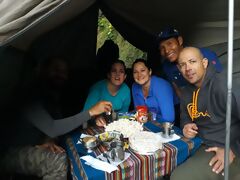 Frühstück während der Wanderung