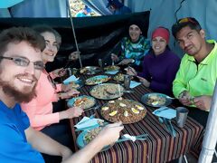 Mittagessen während der Wanderung